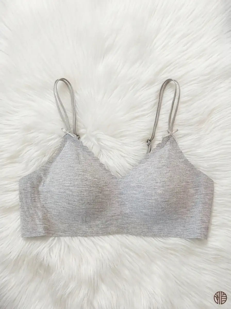 MINIMIZER BRA WITH REMOVEABLE PADS