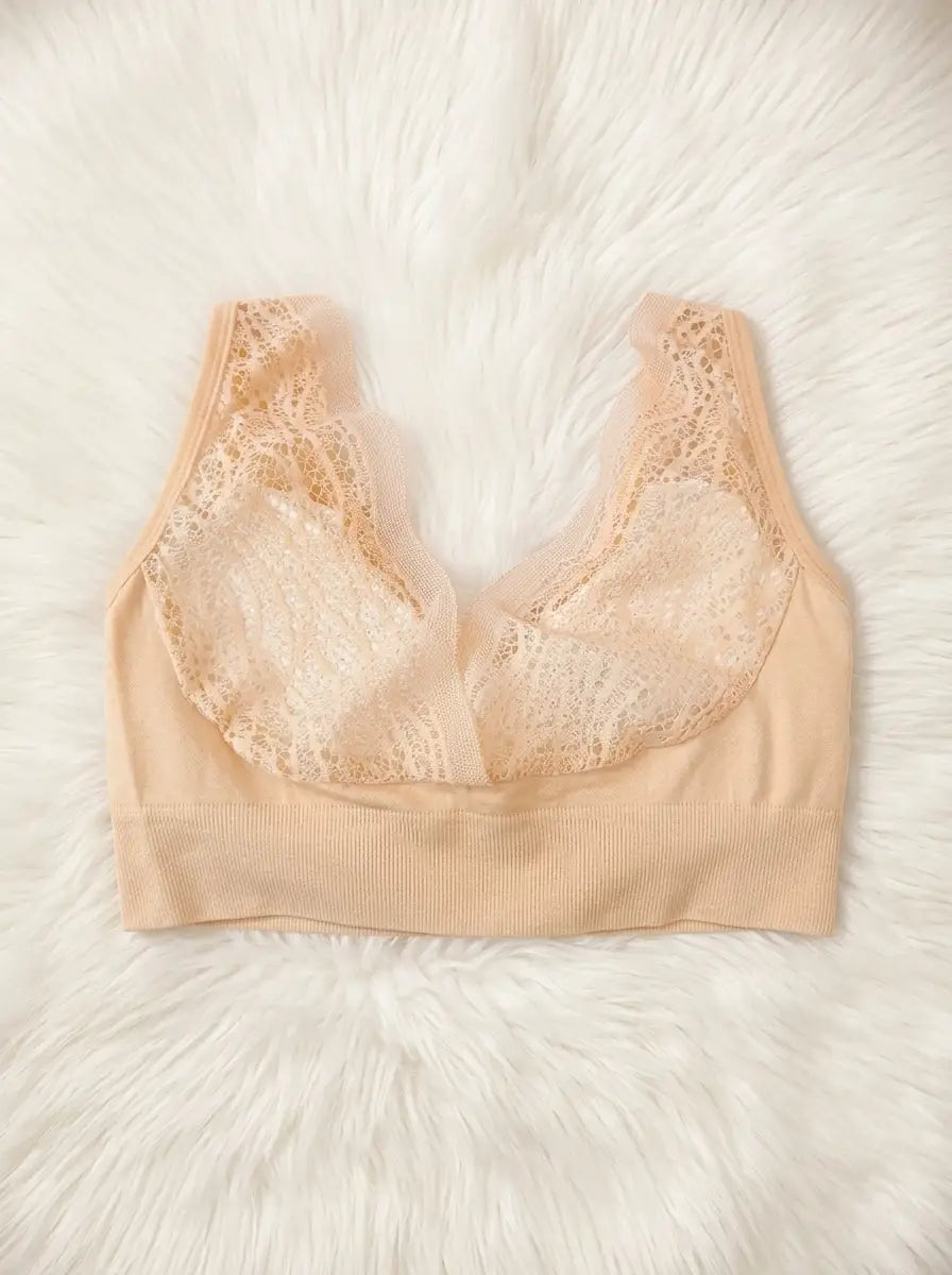 SPORTS BRA WITH REMOVEABLE CUPS