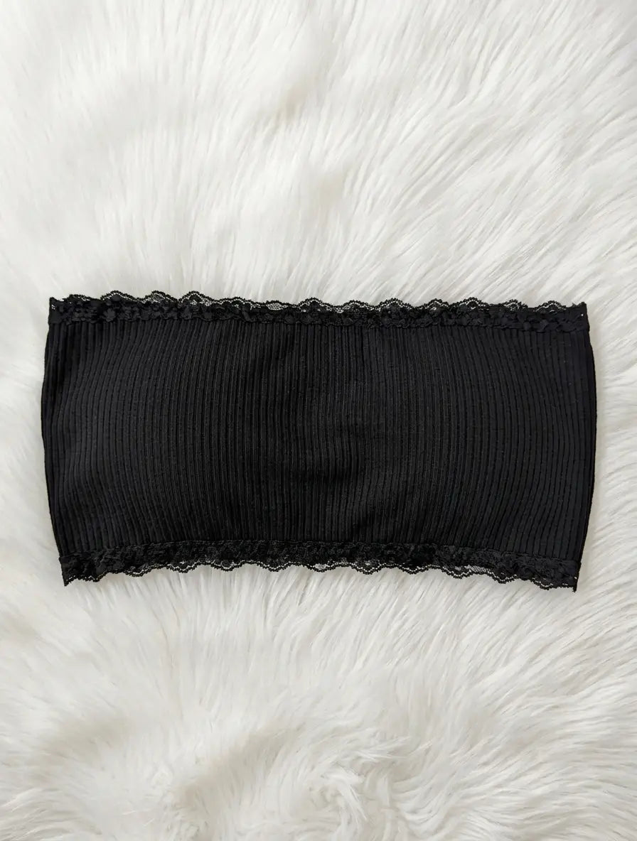 STRAPLESS BRA WITH REMOVEABLE PADS