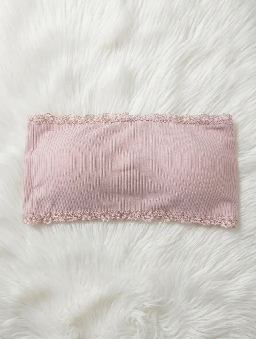 STRAPLESS BRA WITH REMOVEABLE PADS
