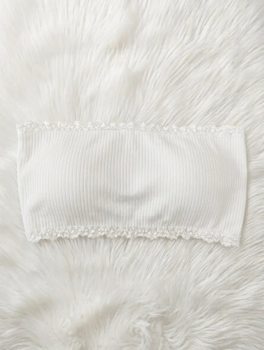 STRAPLESS BRA WITH REMOVEABLE PADS