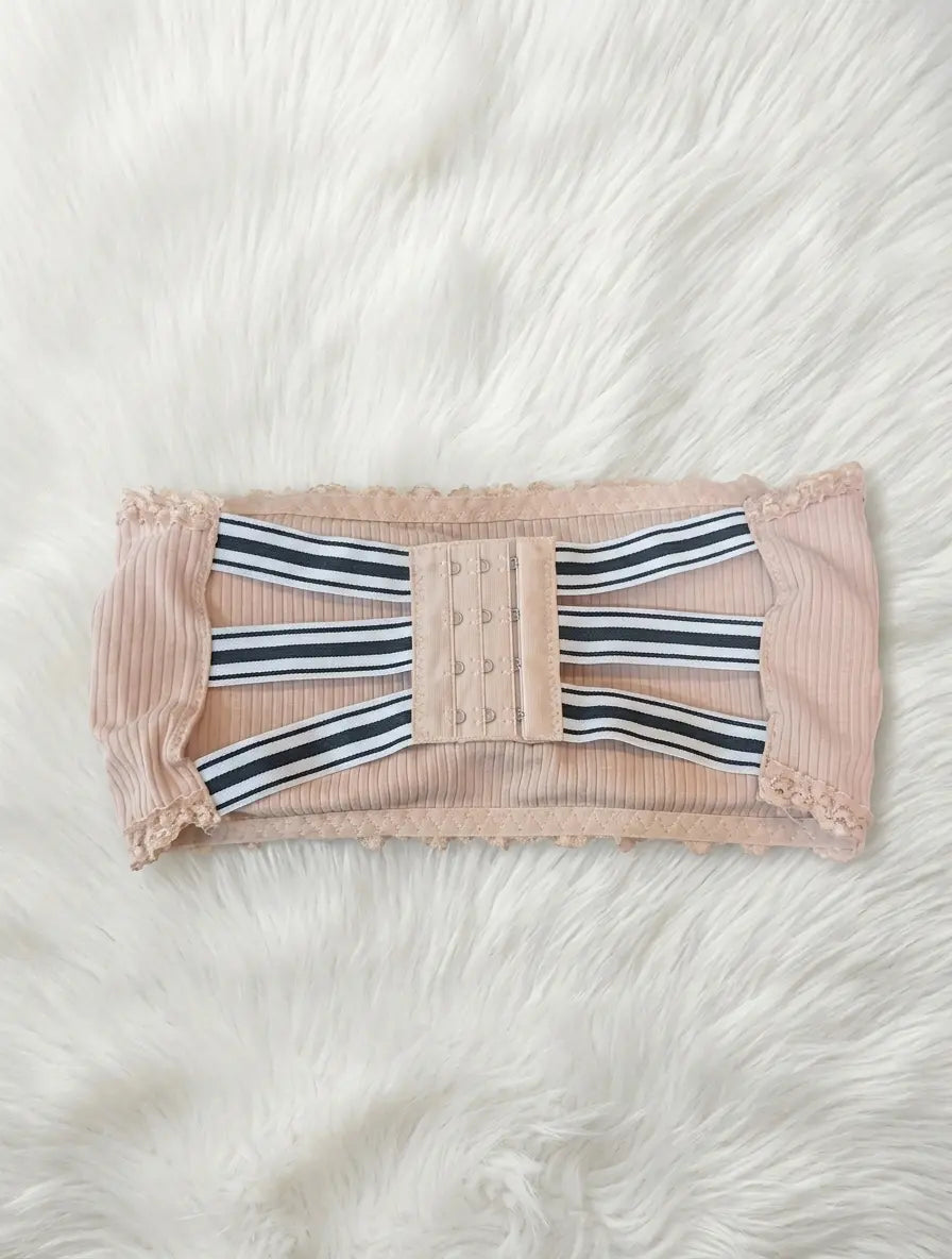 STRAPLESS BRA WITH REMOVEABLE PADS